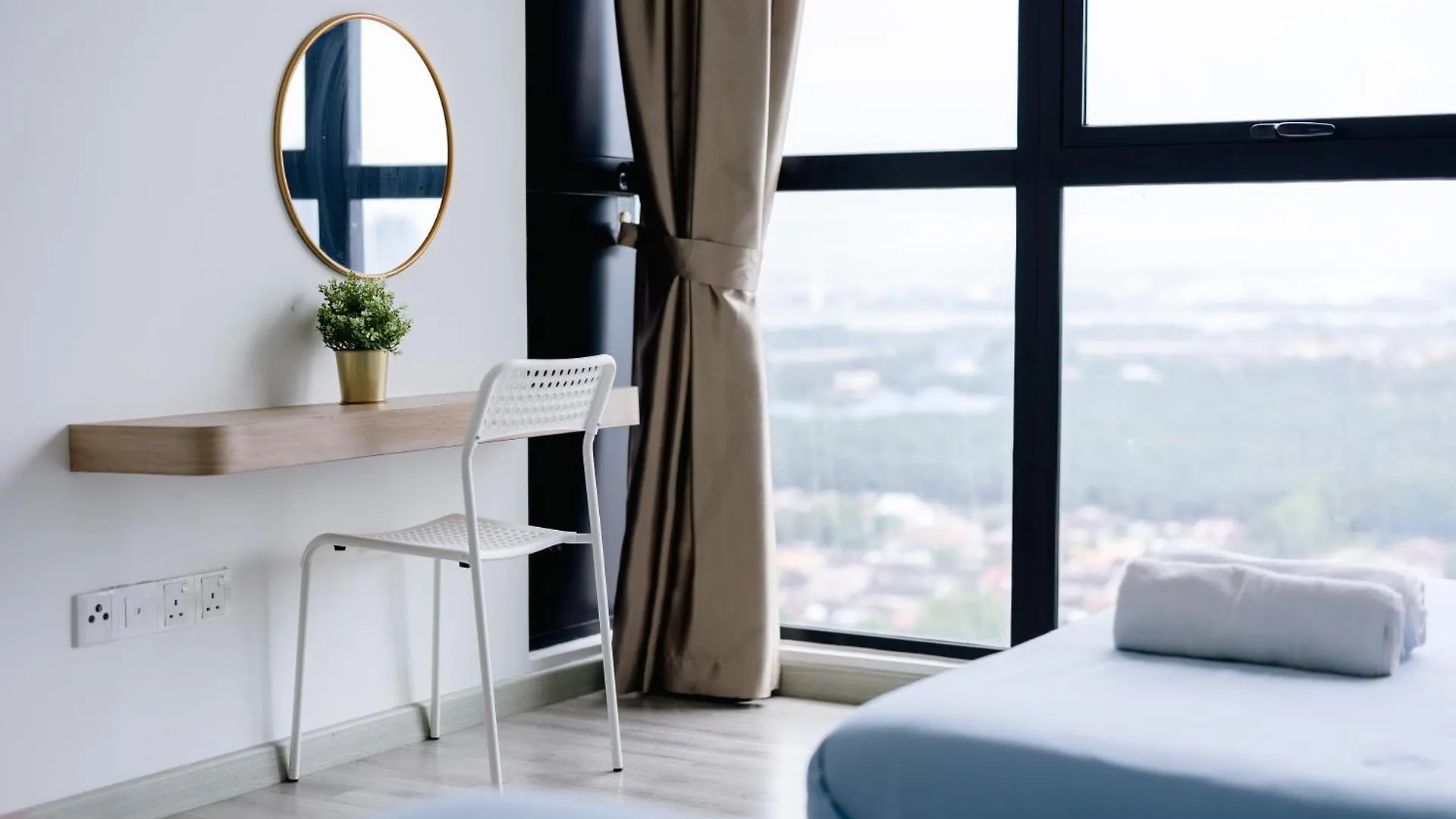 Mosaic 1Br, Wifi, Walking Distance To Mid Valley Jb , 4-5Pax Τζόχορ Μπάχρου 0*,  Μαλαισία