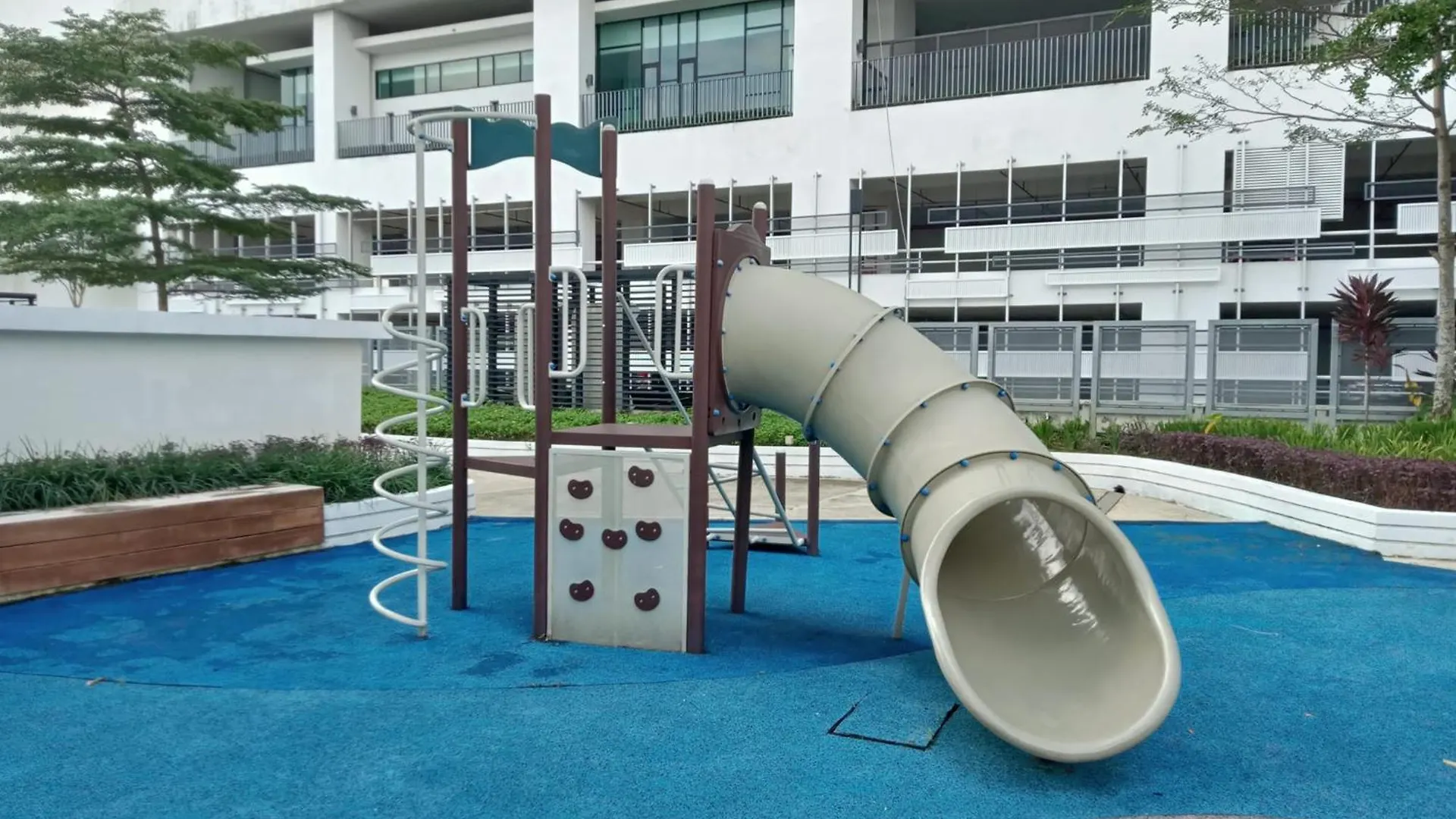 Mosaic 1Br, Wifi, Walking Distance To Mid Valley Jb , 4-5Pax Τζόχορ Μπάχρου Διαμέρισμα