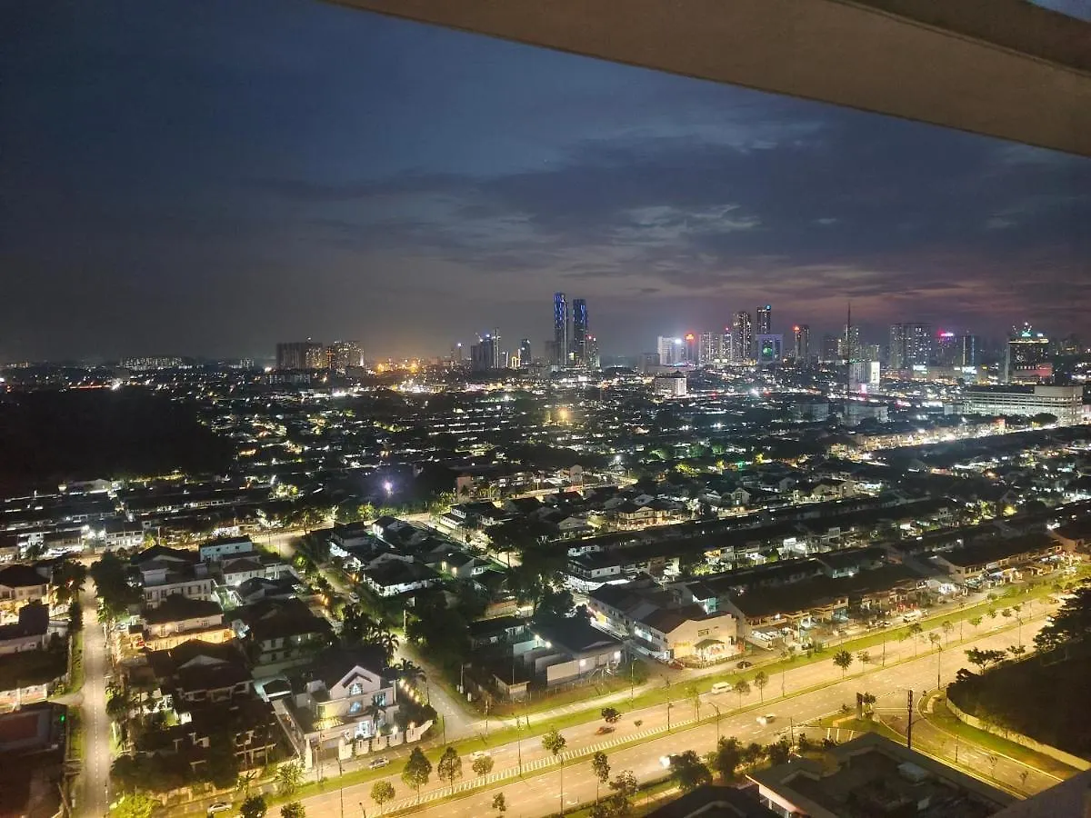 Mosaic 1Br, Wifi, Walking Distance To Mid Valley Jb , 4-5Pax Johor Bahru Apartment