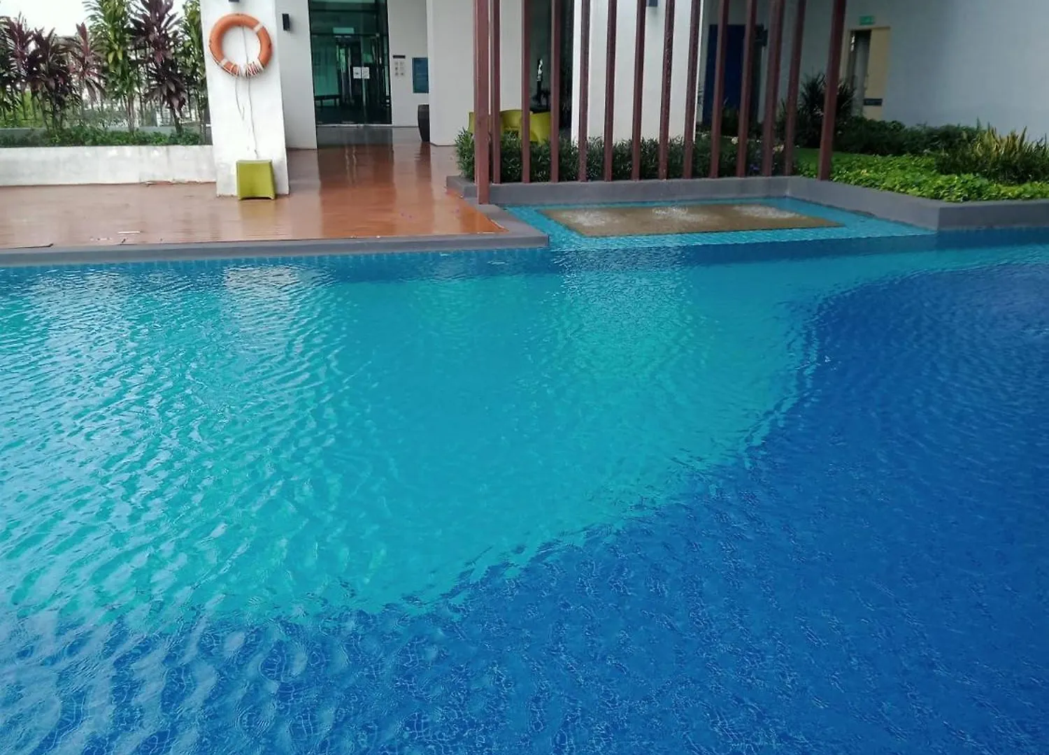 Apartment Mosaic 1Br, Wifi, Walking Distance To Mid Valley Jb , 4-5Pax Johor Bahru